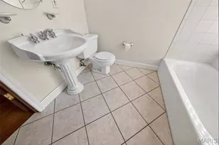 7828 Stanford Ave, University City, MO 63130 - Photo 37
