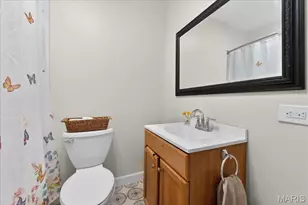 11223 Claywood Dr, Saint Louis, MO 63126 - Photo 9