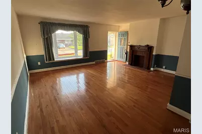 3821 Upton Street, Saint Louis, MO 63116 - Photo 3