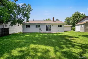 7430 Sir Lords Ln, Hazelwood, MO 63042 - Photo 15