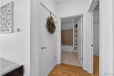 4100 Forest Park Avenue #403, Saint Louis, MO 63108 - Photo 33