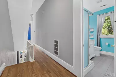 1919 Hickory Street, Saint Louis, MO 63104 - Photo 31