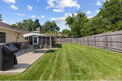 486 Ironwood Drive, Ballwin, MO 63011 - Photo 33
