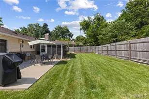 486 Ironwood Dr, Ballwin, MO 63011 - Photo 33