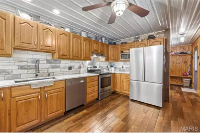 2276 Old Fredericktown Road, Farmington, MO 63640 - Photo 13