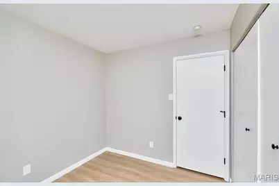 4907 Plum Tree Lane, Hazelwood, MO 63042 - Photo 13