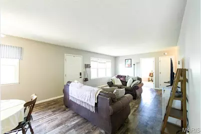 124 Sackett, Licking, MO 65542 - Photo 3