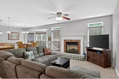 14 Loris Lane, Saint Charles, MO 63303 - Photo 5