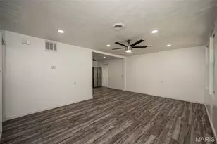 607 Majesty Ct, Unincorporated, MO 63125 - Photo 3
