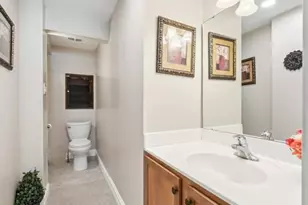 214 Orrick Ln, Kirkwood, MO 63122 - Photo 9