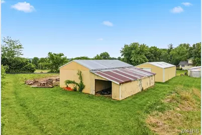 11 Skyview Way, Pacific, MO 63069 - Photo 9