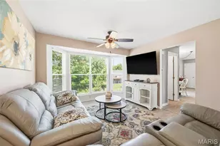 537 White Fence Dr, Wentzville, MO 63385 - Photo 13