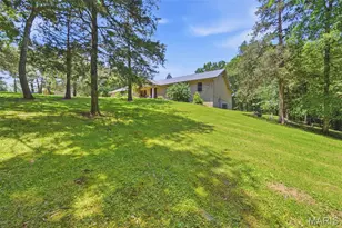 3939 Burgio Ln, Hillsboro, MO 63050 - Photo 5