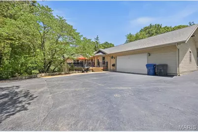 3939 Burgio Lane, Hillsboro, MO 63050 - Photo 45