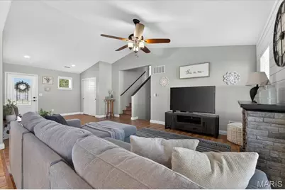 443 Prairie Creek Drive, Wentzville, MO 63385 - Photo 9