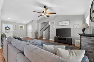 443 Prairie Creek Dr, Wentzville, MO 63385 - Photo 9