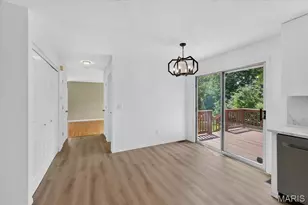 416 Johanna Pl Dr, Ballwin, MO 63021 - Photo 7