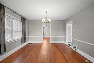 5709 Walsh St, Saint Louis, MO 63109 - Photo 9