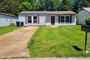 59 Cedar Ridge Dr, Pacific, MO 63069 - Photo 1