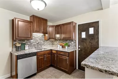 1464 Graham Street, Saint Louis, MO 63139 - Photo 17