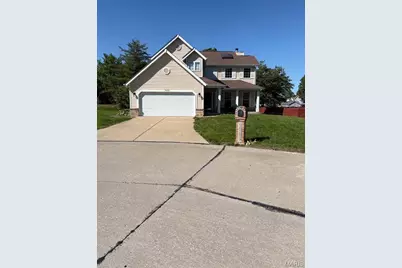 16439 Hampden Place, Florissant, MO 63034 - Photo 1