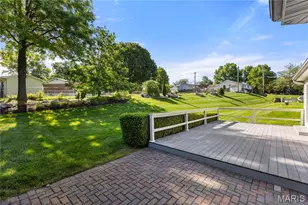 10140 Shapfield Ln, Affton, MO 63123 - Photo 37