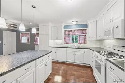 112 Clear Creek Drive, O'Fallon, MO 63366 - Photo 7