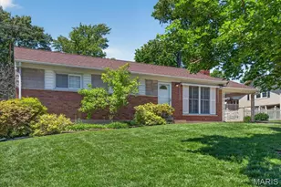 9909 Chantenay Dr, Saint Louis, MO 63123 - Photo 43