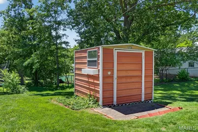9909 Chantenay Drive, Saint Louis, MO 63123 - Photo 23