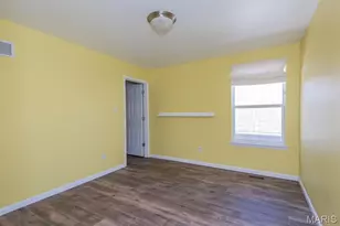 424 Country Stone Dr, Lake Saint Louis, MO 63367 - Photo 17