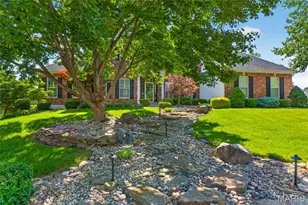 5568 Hennsley Cir, Weldon Spring, MO 63304 - Photo 3