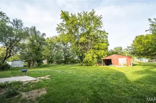 300 Alvarado Ave, New Melle, MO 65013 - Photo 5