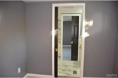 5381 Bermuda Drive, Saint Louis, MO 63121 - Photo 15