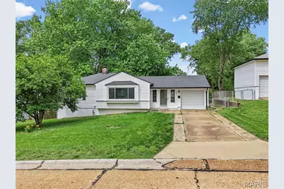 9557 Cantwell Drive, Affton, MO 63123 - Photo 1