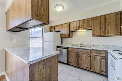 2200 Willott Road #I, Saint Peters, MO 63376 - Photo 5
