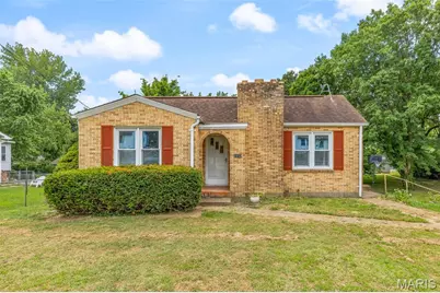 1112 N 3rd Street, Festus, MO 63028 - Photo 1