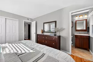 4723 Langtree Dr, Saint Louis, MO 63128 - Photo 29