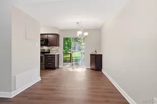 1746 Redbird Cove, Brentwood, MO 63144 - Photo 7