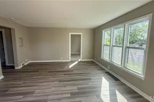5336 Morse Ave, De Soto, MO 63020 - Photo 5