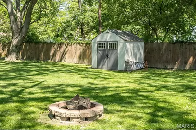 809 Lindell Drive, Ballwin, MO 63011 - Photo 27