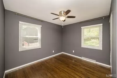 809 Lindell Drive, Ballwin, MO 63011 - Photo 11
