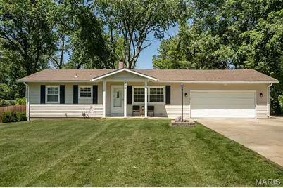809 Lindell Drive, Ballwin, MO 63011 - Photo 1