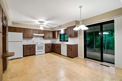 4768 Longspur Drive, Unincorporated, MO 63128 - Photo 9