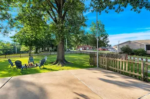 104 W North St, Eureka, MO 63025 - Photo 43