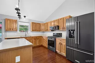 2745 St Peters Howell Rd, Saint Peters, MO 63376 - Photo 9