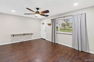 904 Erskine Ave, Unincorporated, MO 63125 - Photo 7