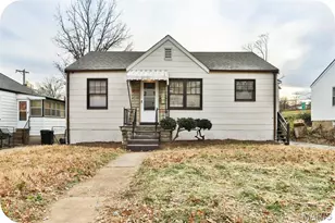 7616 Stanwood Dr, Saint Louis, MO 63121 - Photo 1