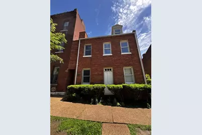 2204 Menard Street, Saint Louis, MO 63104 - Photo 1