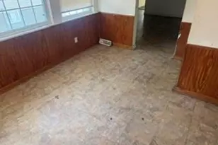 9078 Patrick Dr, Saint Louis, MO 63114 - Photo 5
