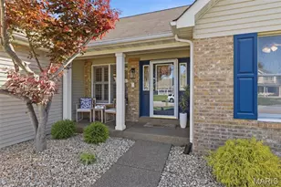 2218 Quaint Cottage Dr, O'Fallon, MO 63368 - Photo 3